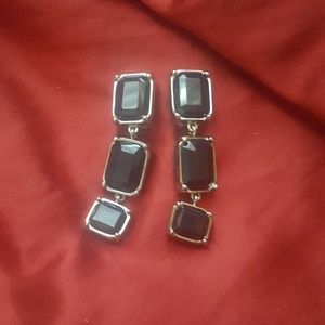 Black 3 stone drop earrings